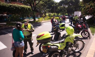 147 conductores y 63 “mototaxistas” fueron sorprendidos violando las normas legales durante el Día Sin Carro