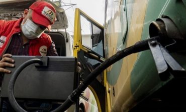 #AMB | ¡Acciones frente a los buses que prestan el servicio público en Bucaramanga y su área metropolitana, con el fin de mejorar sus condiciones de operación, entre las que se encuentra el control de emisión de gases!